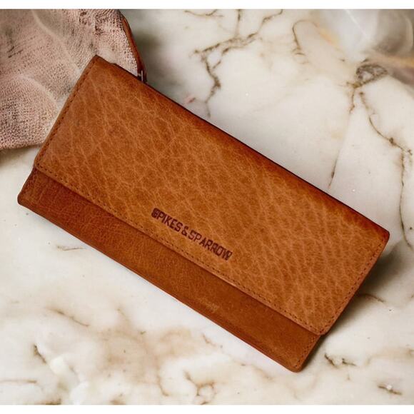 Spikes & Sparrow Brandy Brown Leather Brooklyn Clutch Wallet Snap Zip RFID